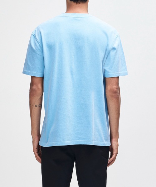DEUS EX MACHINA（デウスエクスマキナ）の「SHIELD GARMENT DYED TEE（Tシャツ/カットソー・メンズ・ブルー/ライトブルー/ブラック・M/L）」の6枚目の写真