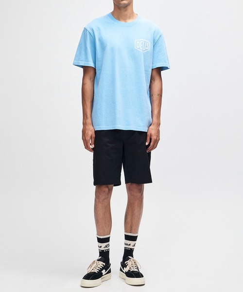 DEUS EX MACHINA（デウスエクスマキナ）の「SHIELD GARMENT DYED TEE（Tシャツ/カットソー・メンズ・ブルー/ライトブルー/ブラック・M/L）」の8枚目の写真