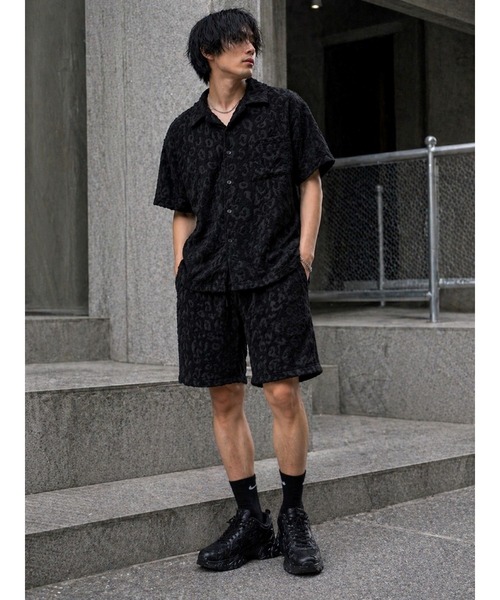 CERCA(チェルカ)の「【Bls】 【ZM】【Bling Leads】パイル生地 半袖レオパード柄シャツ(シャツ/ブラウス・メンズ・ホワイト/ブラック・L/M)」の6枚目の写真