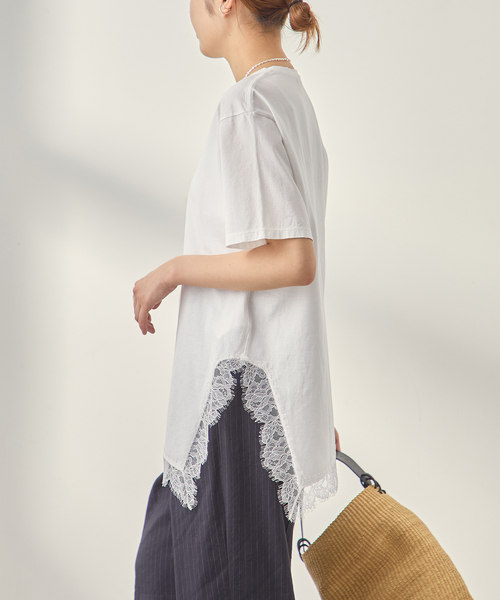 journal standard L'essage（ジャーナルスタンダードレサージュ）の「レースイレギュラーヘムTシャツ（Tシャツ/カットソー・レディース・ブラウン/グレー/アイボリー・FREE）」の13枚目の写真