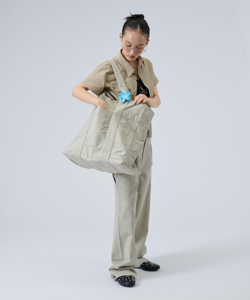 FTW(エフティダブリュー)の「TOTE BAG(トートバッグ・レディース・ベージュ/チャコールグレー・FREE)」の8枚目の写真