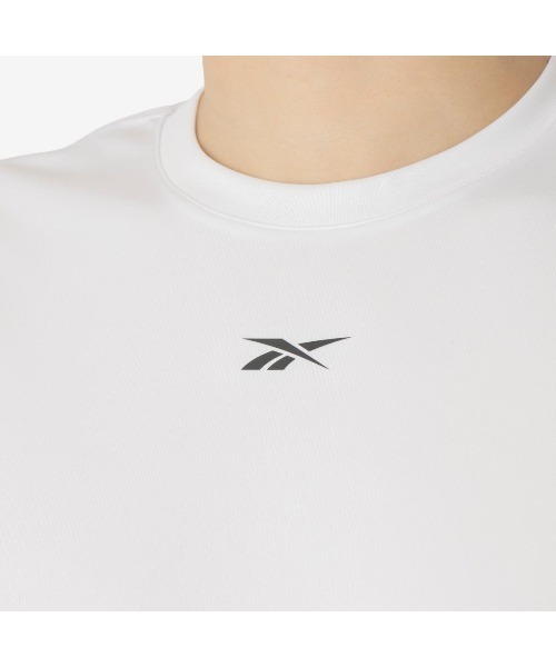 Reebok(リーボック)の「トレイン スリーブレス テック Tシャツ / ID TRAIN SLVLS TECH TEE(Tシャツ/カットソー・メンズ・ホワイト/ネイビー/ブラック・MEDIUM/LARGE/SMALL/X-LARGE)」の7枚目の写真