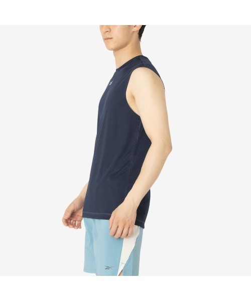 Reebok(リーボック)の「トレイン スリーブレス テック Tシャツ / ID TRAIN SLVLS TECH TEE(Tシャツ/カットソー・メンズ・ホワイト/ネイビー/ブラック・MEDIUM/LARGE/SMALL/X-LARGE)」の14枚目の写真