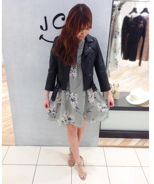 Jewel Changes（ジュエルチェンジズ）の「【CLASSY. 掲載】〓★JCUR レザー ダブルライダース ジャケット（ライダースジャケット・レディース・ブラック・36/38）」の4枚目の写真