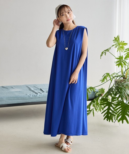 BIRTHDAY BASH(バースデイバッシュ)の「【冷感接触】ZIP STRAP I LINE DRESS(ワンピース・レディース・ブラック/ベージュ/ブルー/レッド・FREE)」の4枚目の写真