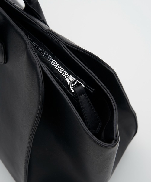 SOEMIN(ソミン)の「Minimal big bag/ミニマルビッグハンドバッグ(ハンドバッグ・レディース・ブラック・FREE)」の5枚目の写真