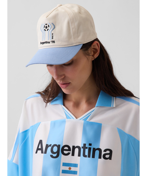 GAP(ギャップ)の「FIFA WORLD CUP(TM) ベースボールキャップ(キャップ・メンズ・グリーン/オフホワイト/ネイビー/ライトブルー/レッド・ONE SIZE)」の14枚目の写真