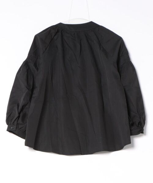 BLANC FICELLE(ブランフィセル)の「バルーンスリーブ シャツ(シャツ/ブラウス・レディース・KHAKI/Black/White・M/L)」の4枚目の写真