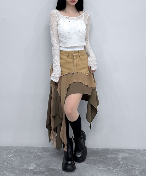 FOLLOWIN(フォロウィン)の「スタッズレイヤードアシメドレープスカート(デニムスカート・レディース・ベージュ/ブラック・LARGE/MEDIUM/SMALL)」の15枚目の写真