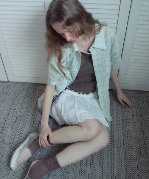 OURNOSTALGIA（アワー ノスタルジア）の「Vintage Floral Half Shirt_Purple(OB6SH03)（シャツ/ブラウス・レディース・Purple・FREE）」の3枚目の写真