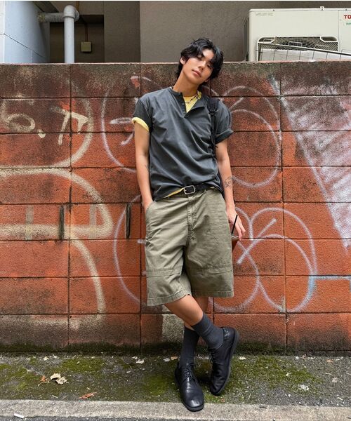 WMC（ダブリューエムシー）の「[クロップ] ガーメントダイヘンリーネックTシャツ_CHARCOAL GREY（Tシャツ/カットソー・メンズ・チャコールグレー・M/L/XL）」の5枚目の写真