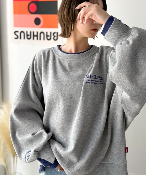 Java（ジャバ）の「《JaVaジャバコラボ》着るだけでレイヤード上級者！配色刺繍レイヤード風オーバーサイズ裏起毛プルオーバー（スウェット・レディース・グレー/ネイビー/グレイッシュベージュ/オートミール・LARGE/MEDIUM/X-LARGE/SMALL）」の11枚目の写真