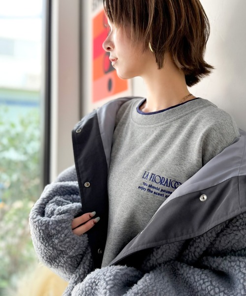 Java（ジャバ）の「《JaVaジャバコラボ》着るだけでレイヤード上級者！配色刺繍レイヤード風オーバーサイズ裏起毛プルオーバー（スウェット・レディース・グレー/ネイビー/グレイッシュベージュ/オートミール・LARGE/MEDIUM/X-LARGE/SMALL）」の12枚目の写真
