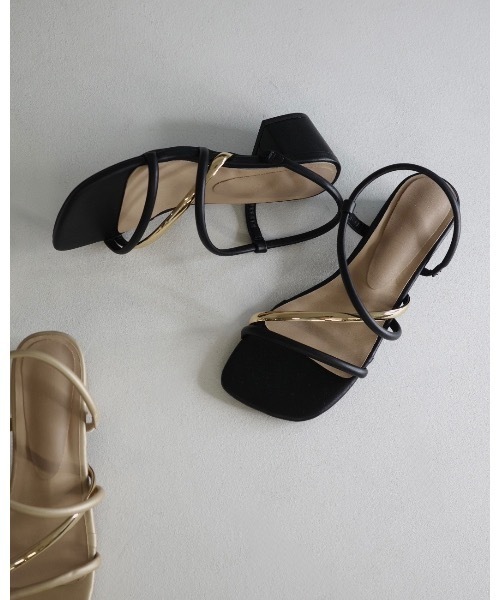 JUMELLE（ジュメロ）の「ストラップサンダル（サンダル・レディース・ブラック/ベージュ・SMALL/MEDIUM/LARGE）」の8枚目の写真