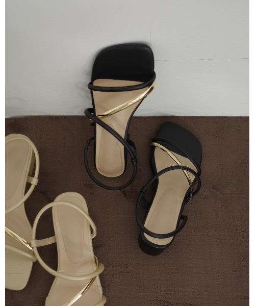 JUMELLE（ジュメロ）の「ストラップサンダル（サンダル・レディース・ブラック/ベージュ・SMALL/MEDIUM/LARGE）」の10枚目の写真