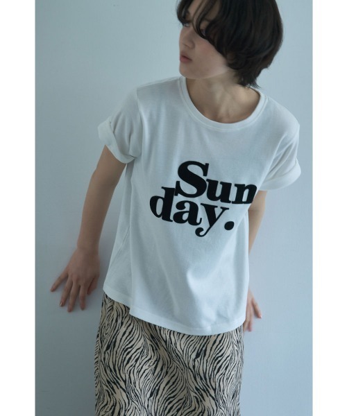 marjour（マージュール）の「FLOCKY LOGO TEE（Tシャツ/カットソー・レディース・チャコールグレー/オフホワイト・M）」の11枚目の写真