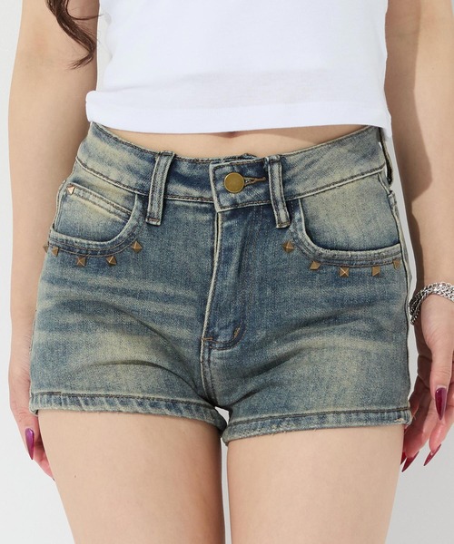 ANAP(アナップ)の「スタッズデザイン加工デニムショートパンツ(その他パンツ・レディース・ブラック/ブルー・M/S)」の2枚目の写真