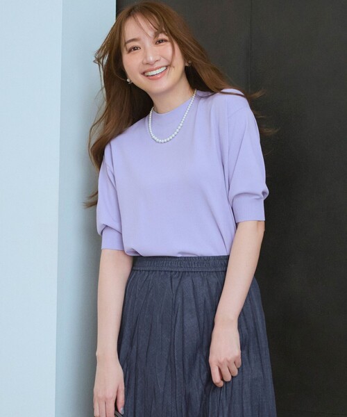 23区(ニジュウサンク)の「セミマットフリゼ リラクシー ニット Tシャツ(ニット/セーター・レディース・ライラック系/ライトオレンジ系/ダークブラウン系/アイボリー系/ネイビー系・38)」の4枚目の写真