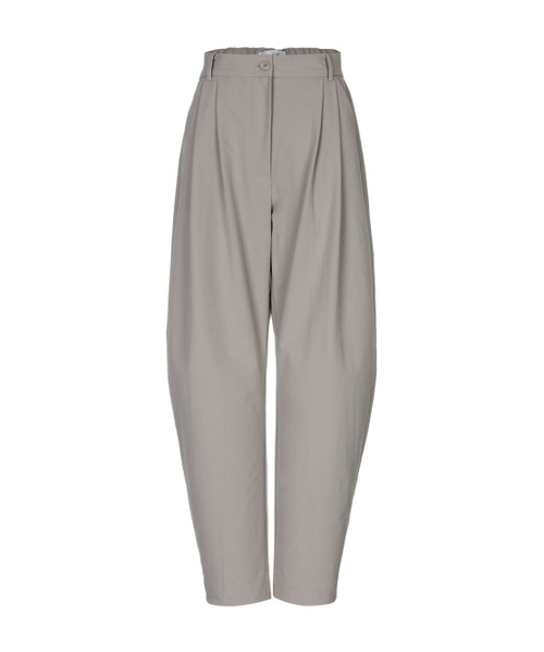 PADO SEOUL(パドソウル)の「ストレッチナイロンバレルパンツベージュ(スラックス・レディース・ベージュ・MEDIUM/SMALL)」の5枚目の写真