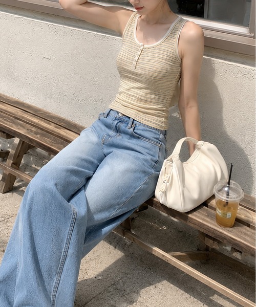 Chiina(チーナ)の「【Chiina】ヘンリーネック コンパクトボーダータンクトップ(タンクトップ・レディース・ネイビー/イエロー/ホワイト・FREE)」の11枚目の写真