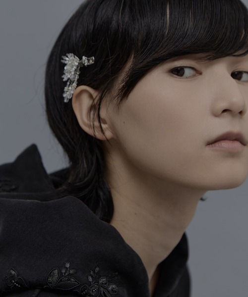 tanakadaisuke(タナカダイスケ)の「crystal hair clip right(バレッタ/ヘアクリップ・レディース・シルバー・FREE)」の14枚目の写真