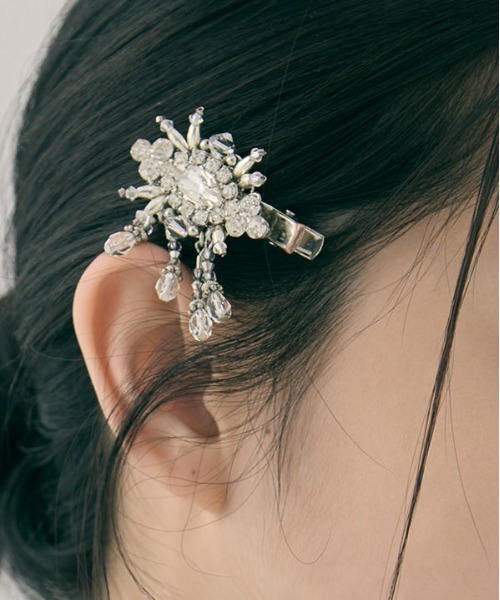 tanakadaisuke(タナカダイスケ)の「crystal hair clip right(バレッタ/ヘアクリップ・レディース・シルバー・FREE)」の7枚目の写真