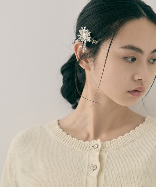 tanakadaisuke(タナカダイスケ)の「crystal hair clip right(バレッタ/ヘアクリップ・レディース・シルバー・FREE)」の8枚目の写真