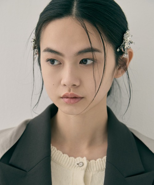 tanakadaisuke(タナカダイスケ)の「crystal hair clip right(バレッタ/ヘアクリップ・レディース・シルバー・FREE)」の6枚目の写真
