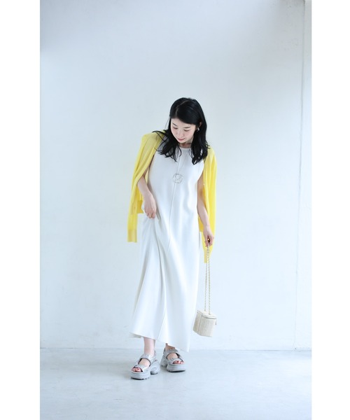 cawaii(カワイイ)の「「宝石」煌めくビジューの厚底サンダル(サンダル・レディース・ブラック/シルバー・24.5cm/22.5cm/25.0cm/23.0cm/24.0cm/23.5cm)」の5枚目の写真