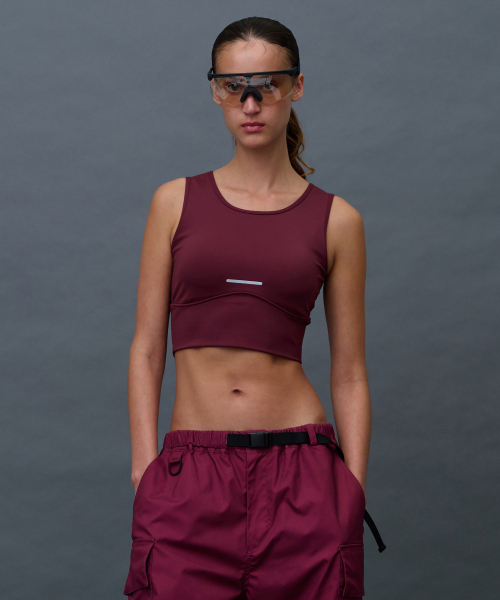 MENASOO（ミナス）の「Pace Hold Sport Bra Top_Red（チューブトップ・レディース・レッド・SMALL/MEDIUM/LARGE/X-LARGE）」の4枚目の写真