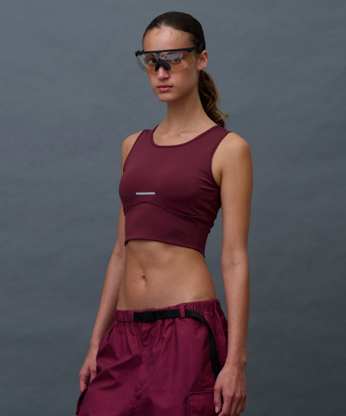 MENASOO（ミナス）の「Pace Hold Sport Bra Top_Red（チューブトップ・レディース・レッド・SMALL/MEDIUM/LARGE/X-LARGE）」の5枚目の写真