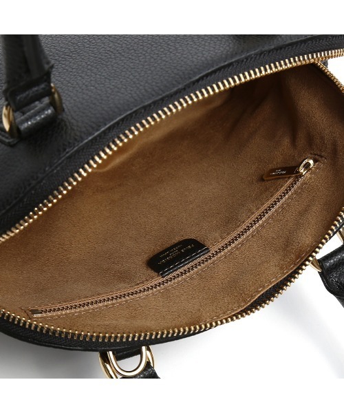 PELLE MORBIDA(ペッレモルビダ)の「Vela(ヴェーラ) VE106-ハンドバッグ(ショルダーバッグ・レディース・ベージュ/アイボリー/ブラック・FREE)」の5枚目の写真