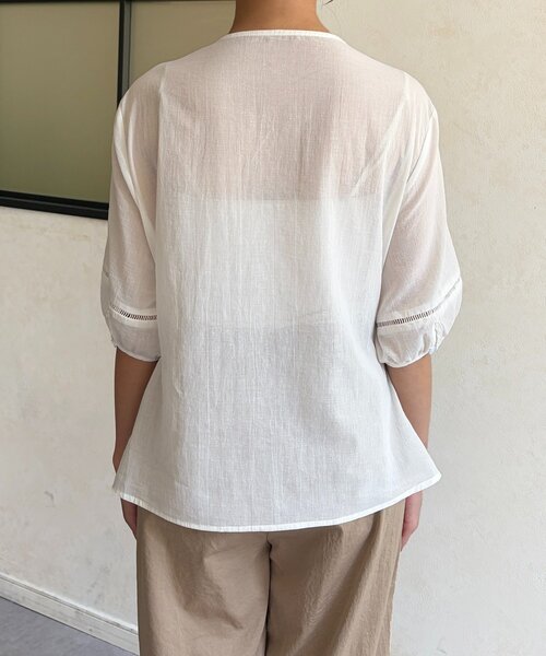 Chez toi（シェトワ）の「フロント刺繍レース5分袖ブラウス（シャツ/ブラウス・レディース・ホワイト/チャコールグレー・FREE）」の12枚目の写真