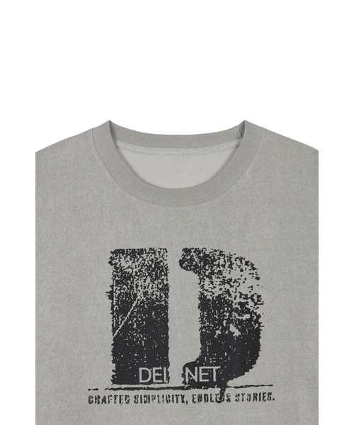 DEINET(ダイニット)の「D ACCENT CRACK LOGO T-SHIRTS IN GREY(Tシャツ/カットソー・レディース・その他・FREE)」の4枚目の写真