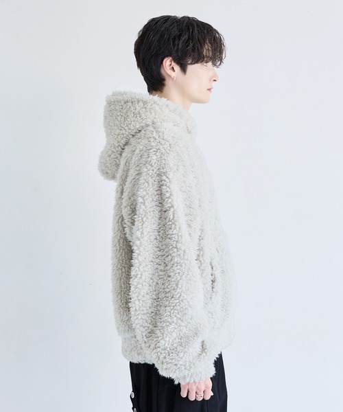 LILL(リル)の「ルーズシルエットファーZIPサムホールフードジャケット(その他アウター・メンズ・オフホワイト/ブラック・XL/L/M/S)」の14枚目の写真