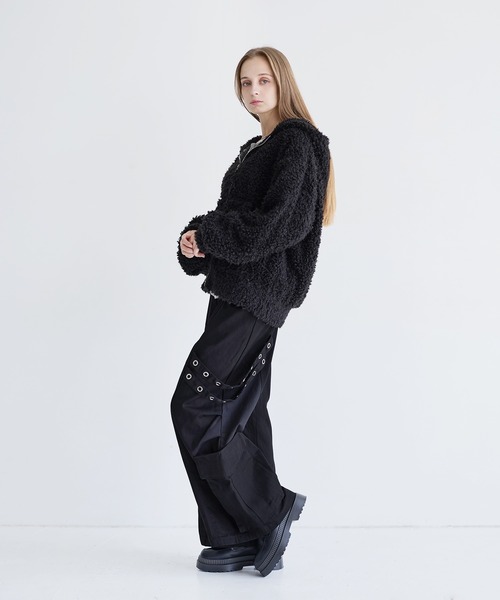 LILL(リル)の「ルーズシルエットファーZIPサムホールフードジャケット(その他アウター・メンズ・オフホワイト/ブラック・XL/L/M/S)」の5枚目の写真