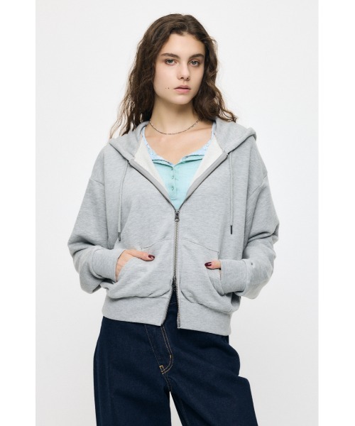MOUSSY(マウジー)の「ES CLASSIC SWEAT パーカー(パーカー・レディース・杢グレー/ブラック/ベージュ・1/2)」の12枚目の写真