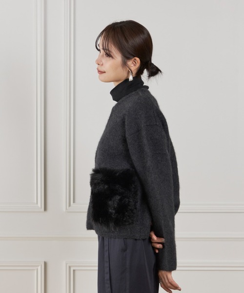 LE SOUK(ルスーク)の「フェイクファーポケット ラクーンニットブルゾン(カーディガン/ボレロ・レディース・ブラウン・フリー)」の9枚目の写真