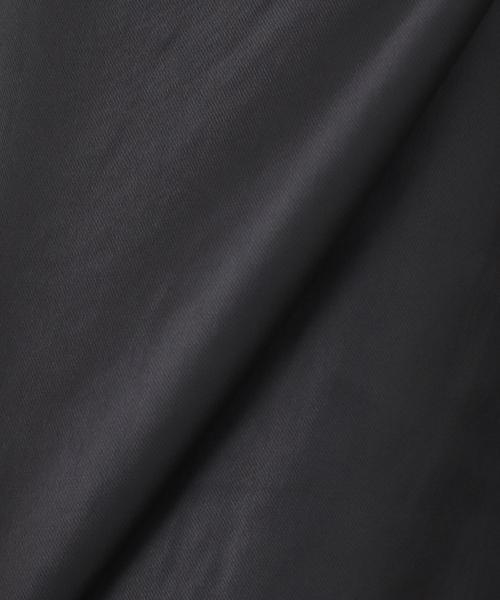 IENA（イエナ）の「サテンフロントインタックパンツ（その他パンツ・レディース・ブラック/ブラウン・38/36/34）」の11枚目の写真