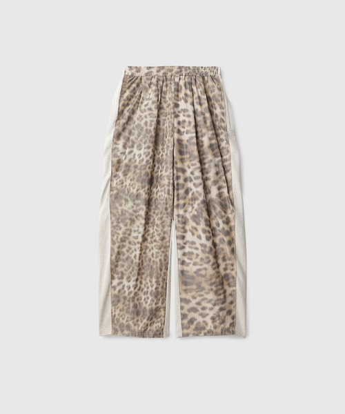 THINGS THAT MATTER(シングス ザット マター)の「LEOPARD WARP PRINT SWEAT PANTS / レオパードワーププリントスウェットパンツ(スウェットパンツ・レディース・ベージュ・FREE)」の3枚目の写真