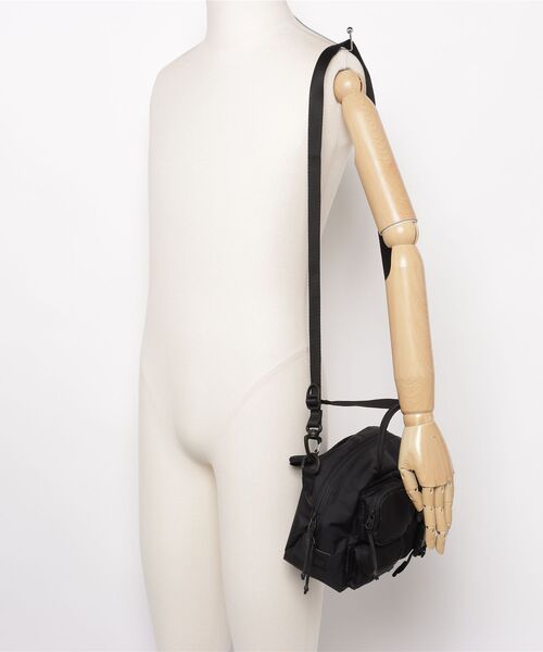 BAICYCLON by Bagjack（バイシクロン バイ バグジャック）の「BAICYCLON by Bagjack/MULTI POCKET 2WAY BAG（ショルダーバッグ・メンズ・ブラック・FREE）」の5枚目の写真