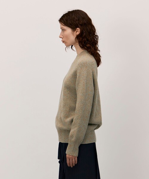 BACCA(バッカ)の「【WEB先行予約】ウールナイロンメランジ Vネックプルオーバー(ニット/セーター・レディース・レッド系その他2/オレンジ系その他・S)」の5枚目の写真