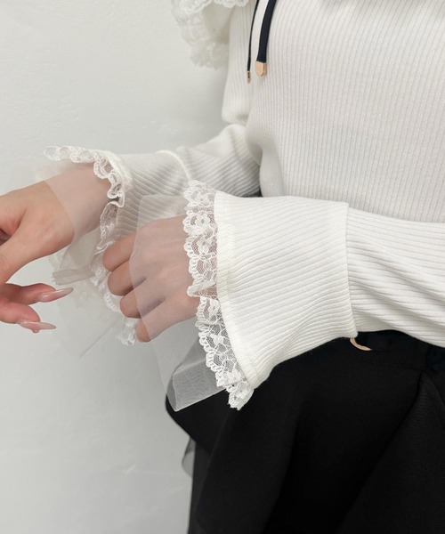 couture BY ROJITA(クチュールバイロジータ)の「ドットオフショルカットトップス(Tシャツ/カットソー・レディース・ホワイト/ブラック・FREE)」の15枚目の写真