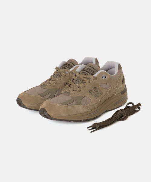 URBAN RESEARCH(アーバンリサーチ)の「NEW BALANCE Made in UK 991V2(スニーカー・メンズ・ベージュ・26/29/28/27.5/27/26.5)」の4枚目の写真
