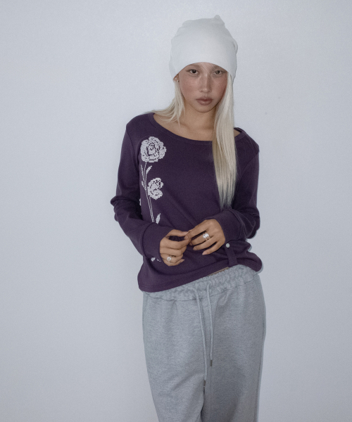 CHICKS（チックス）の「ローズプリント スリム ロングスリーブ パープル（Tシャツ/カットソー・レディース・パープル・ONE SIZE）」の3枚目の写真