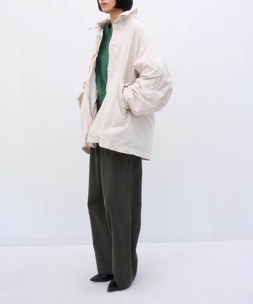 ATON(エイトン)の「【ATON / エイトン】AIR WEATHER SHORT MODS COAT(モッズコート・メンズ・ホワイト/キャメル/ブラック・2/4/6)」の4枚目の写真