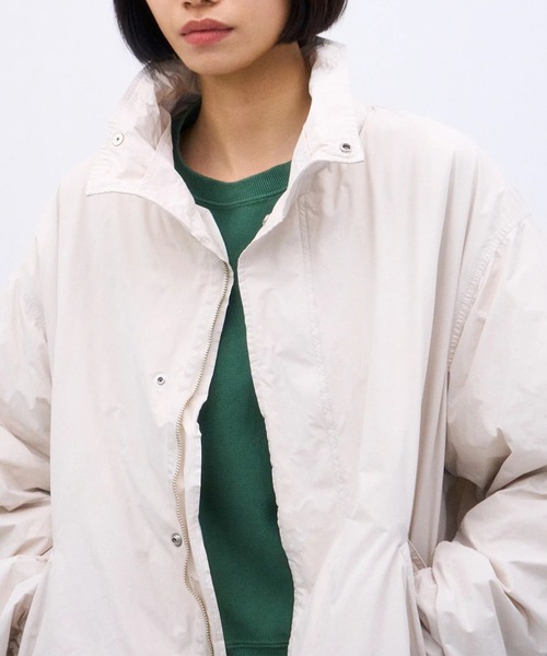 ATON(エイトン)の「【ATON / エイトン】AIR WEATHER SHORT MODS COAT(モッズコート・メンズ・ホワイト/キャメル/ブラック・2/4/6)」の5枚目の写真