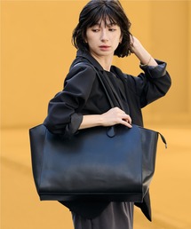 Faux Leather Minimalist Tote Bag / フェイクレザー ミニマル トートバッグ 高級感 小物 デート 日帰り旅行 レディース 2026年秋冬