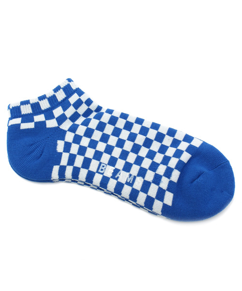 BEAMS(ビームス)の「BEAMS / 市松柄アンクルソックス(ソックス/靴下・メンズ・ホワイト/ブラック/グレー/ネイビー/レッド/ブルー・FREE)」の5枚目の写真