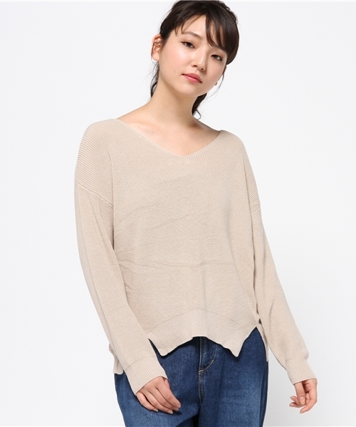 earth music&ecology(アースミュージックアンドエコロジー)の「【2016Autumn】ゆるVネックニットプルオーバー(ニット/セーター・レディース・ネイビー/ライトベージュ/カーキ/LT.Gray/ブラウン・FREE)」の14枚目の写真